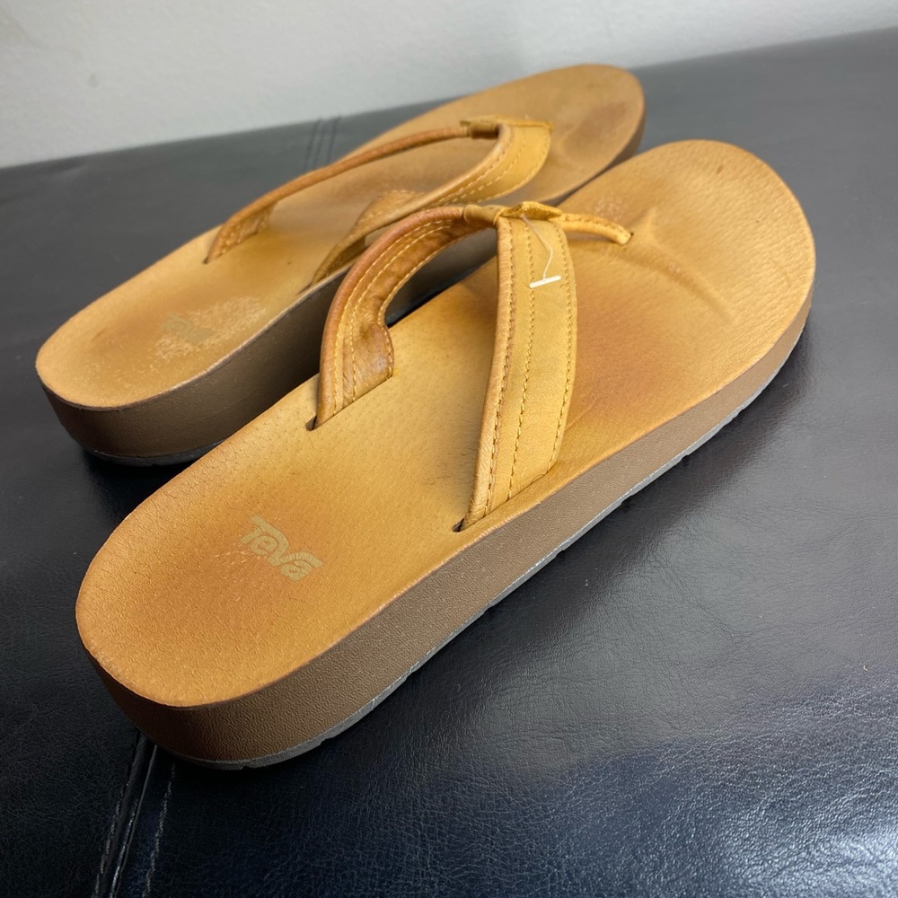 Teva Women's Brown Thong Flip Flop Sandals Size 7